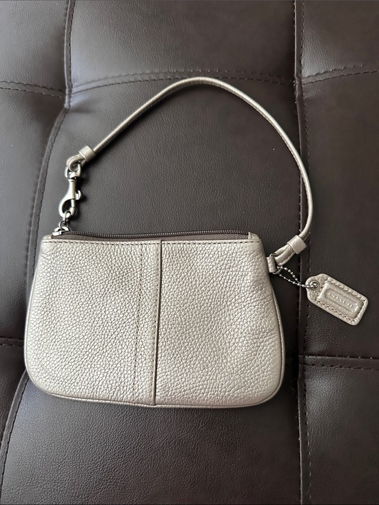 Coach Handbags - Coach Platinum Leather Wristlet Wallet